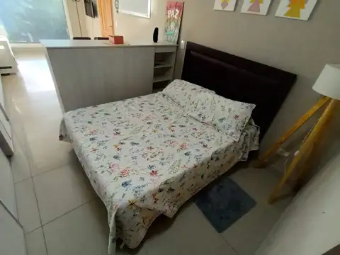 Depto Tipo Casa en Alquiler de Monoambiente