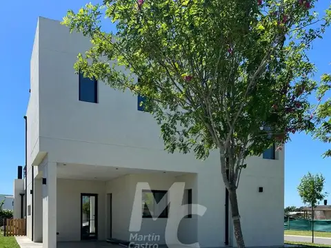 Casa en Venta en San Pablo, USD 220.000