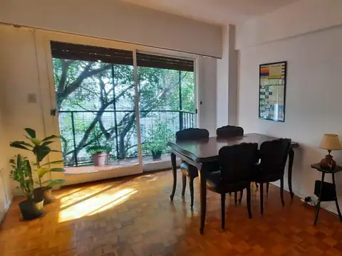 Departamento 4 ambientes con cochera y balcón
