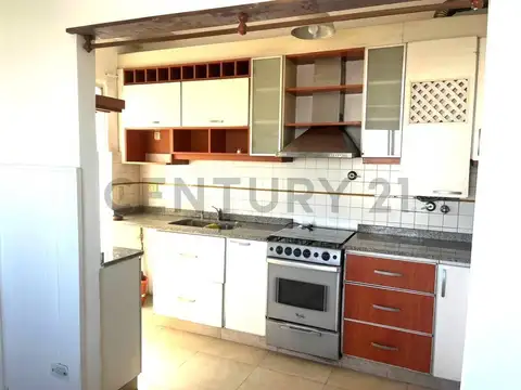 VENTA DEPARTAMENTO 3 AMBIENTES Y MEDIO