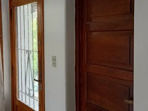 Casa 3 ambientes con 2 baños