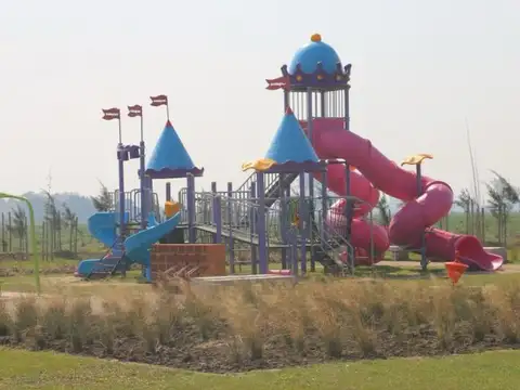 Terreno en Venta 10  mts Frente