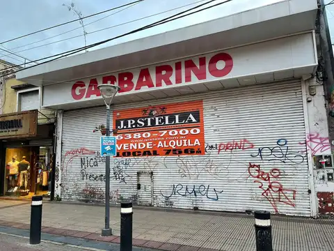 Local en Venta 30 años