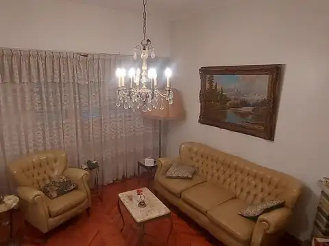 Depto Tipo Casa en Venta en Floresta, USD 190.000