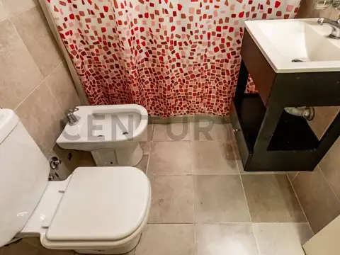 ALQUILER DE MONOAMBIENTE SUBDIVIDIDO APTO PROFESIONAL CONSULTORIO
