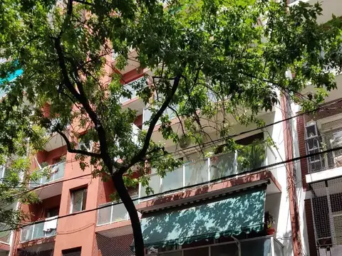 Dpto monoambiente con cocina independiente en alquiler