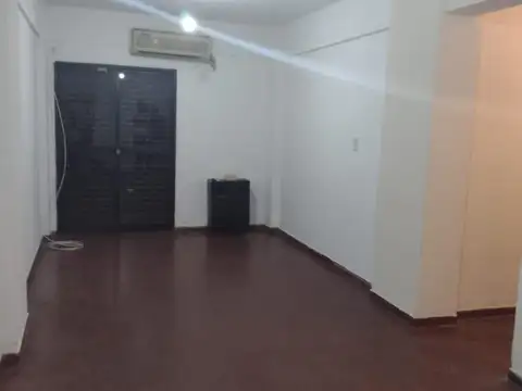 ALQUILER DE DEPARTAMENTO DE 3 DORMITORIOS B° URQUIZA