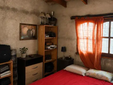 Casa 3 ambientes con 2 baños