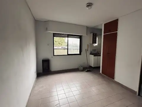 Homero 400, Piso 2