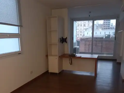 san Juan 400, Piso 4to