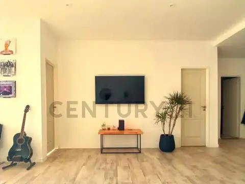 Departamento en Delta Center de 80 m2 con cochera apto profesional