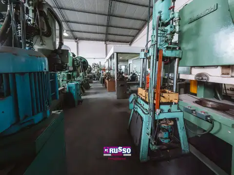 Alquiler galpón 434 m² San Justo