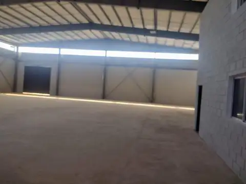 Terreno en Alquiler de 1600,0 m2