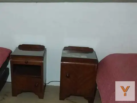 Casa en venta - 4 Dormitorios 1 Baño - Cochera - 200Mts2 - Las Toninas