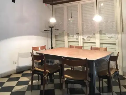Casa 5 ambientes con 3 baños