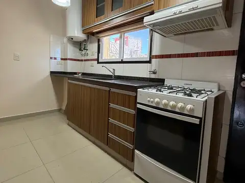 Departamento en Alquiler con 1 cocheras