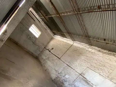 Galpon en Alquiler en Longchamps, $ 2.500.000