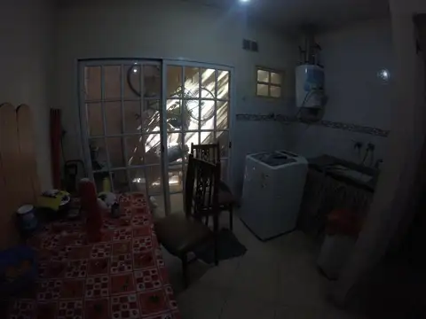 Depto Tipo Casa en Venta 50 años