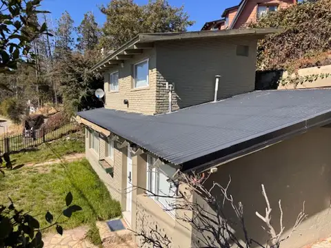 Depto Tipo Casa en Venta con 1 cocheras