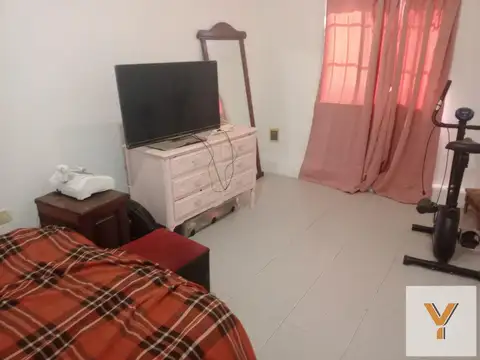 Casa en venta - 3 Dormitorios 2 Baños - José C. Paz