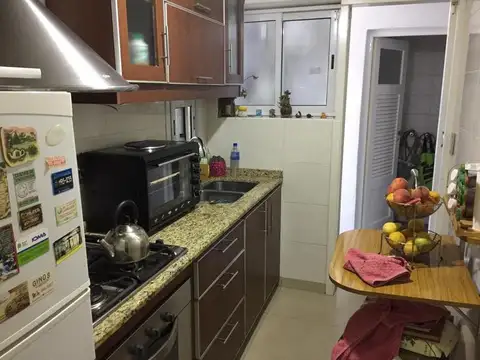 Depto Tipo Casa 3 ambientes con 2 baños
