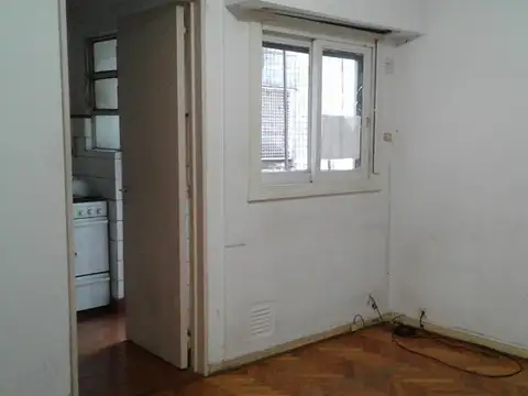 Lafuente 100, Piso 4