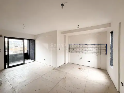 Venta departamentos 2 ambientes en Moron Sur (1°A)