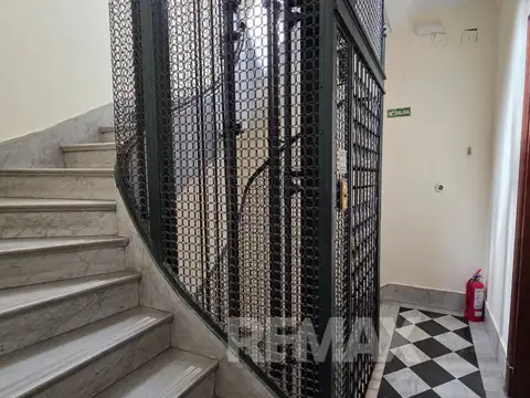 Departamento 5 ambientes con 2 baños