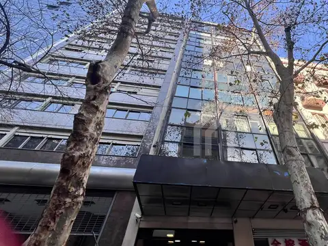 455 m² en Av. de Mayo – Piso Ideal Oficinas, Coworking o Vivienda