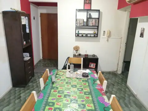Boatti 100, Piso 2