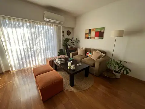 Avenida Salvador María Del Carril 2300, Piso 1