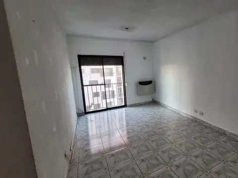 Las Flores 1600 , Piso 6