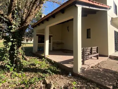 Exc Lote 1.600 M2 C/qcho 2 Dorm Galpón Ibarguren