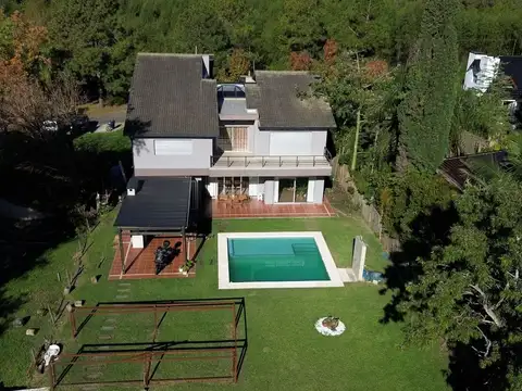 Casa en Venta de 4 dormitorios