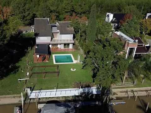 Venta Casa 6 amb al RIO c/amarra  Boatcenter Tigre