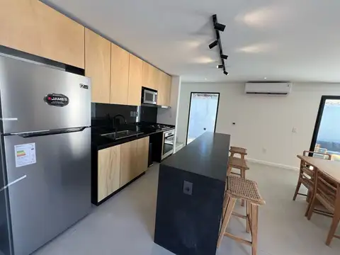 Casa en Alquiler de 3 dormitorios