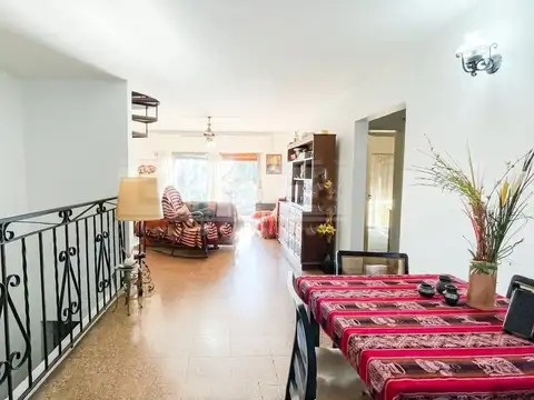 Depto Tipo Casa en Venta de 4 ambientes