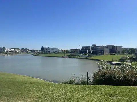 Terreno en Venta de 682,0 m2