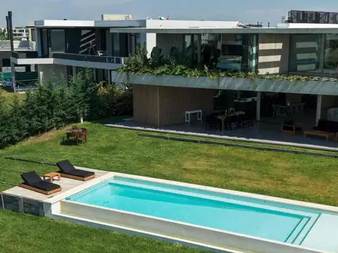 Casa en Venta al Noroeste
