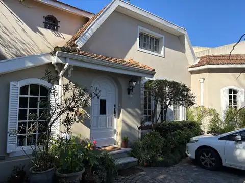 Casa en Venta 90 años