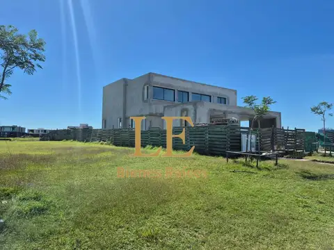 Puertos 100