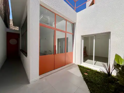 Depto Tipo Casa en Venta en Echesortu, USD 140.000
