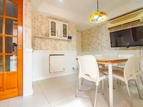 Depto Tipo Casa en Venta en Villa General Mitre, USD 250.000