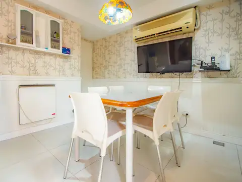 Depto Tipo Casa 5 ambientes con 3 baños