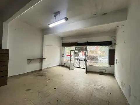 Local en Mart.-Santa Fe/Fleming