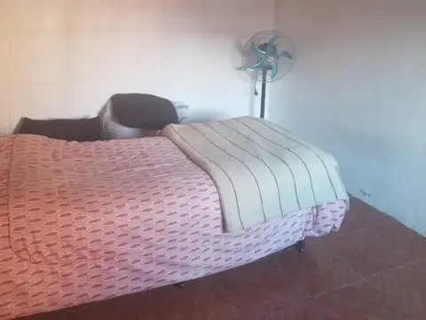 PH al fondo de 2 ambientes en Parque San Martin