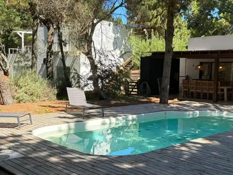 CASA VENTA COSTA ESMERALDA SENDEROS I CON PILETA