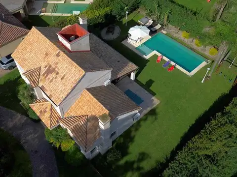 Casa en venta en Barrio La Peregrina Pilar