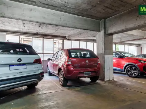 Cochera cub. fija - Recoleta - Venta en bloque