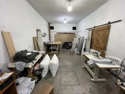 VENTA - Galpon / Taller - Con posibilidsd de Local